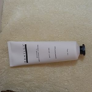 DRMTLGY Soothe and Recovery Cream